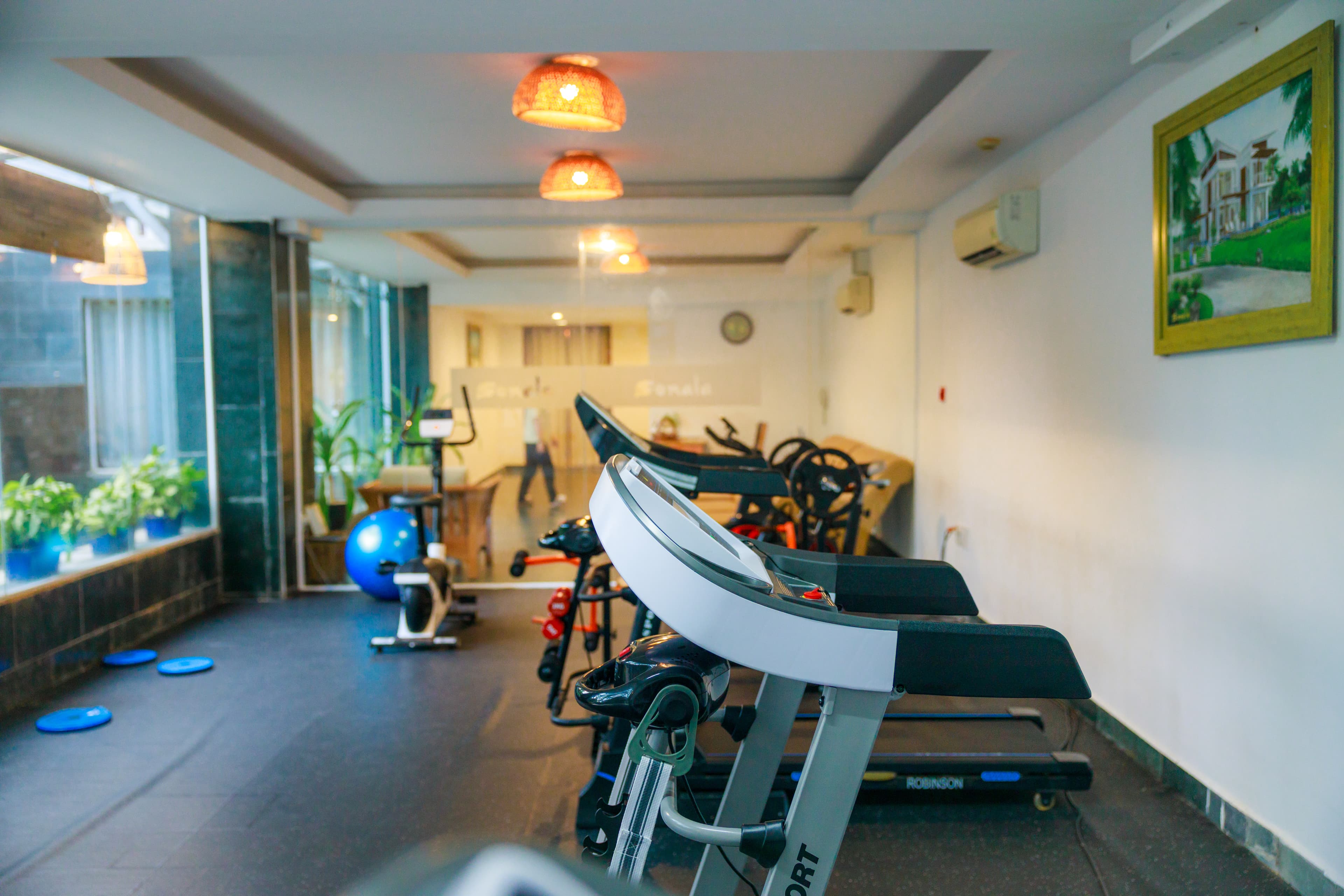 Phòng Thể Dục Hiện Đại